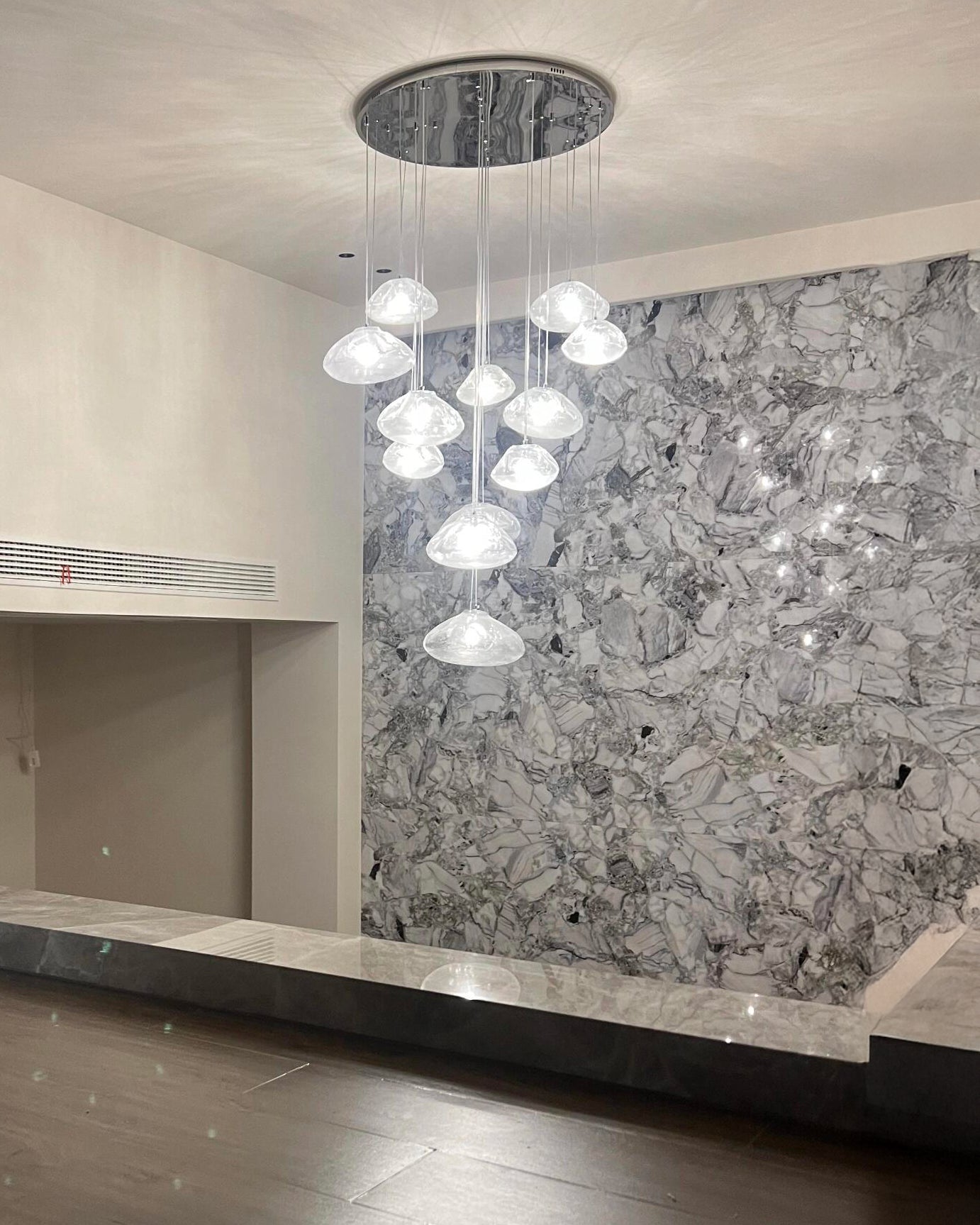 Lámpara colgante de cristal soplado en cascada WOMO-WM2101b