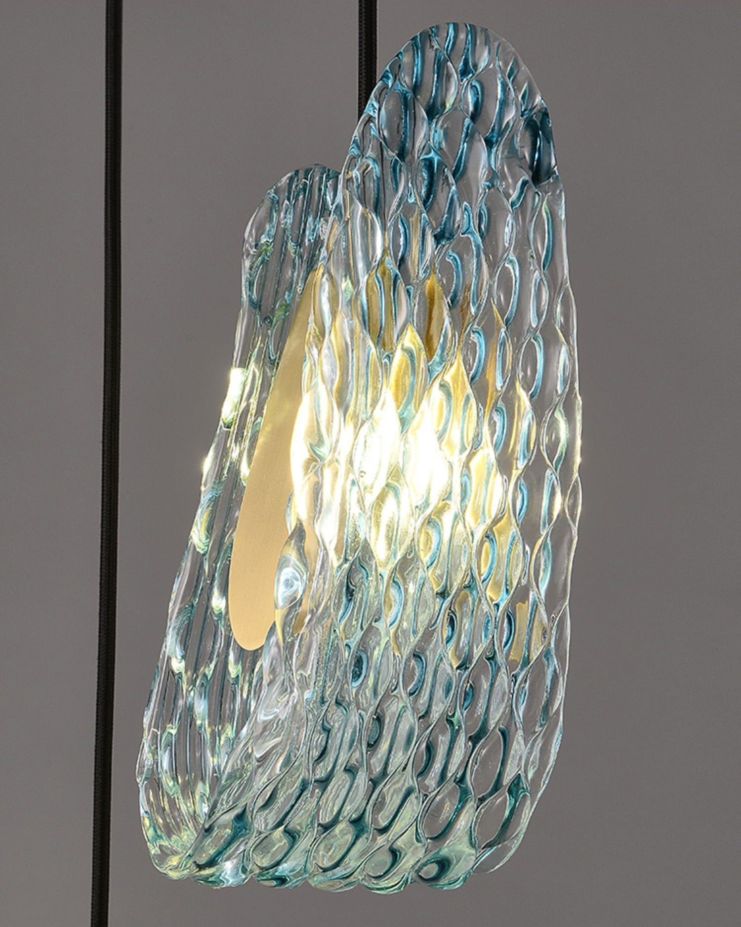 WOMO Peacock Blue Artistic Glass Pendant Lamp - WM2213a
