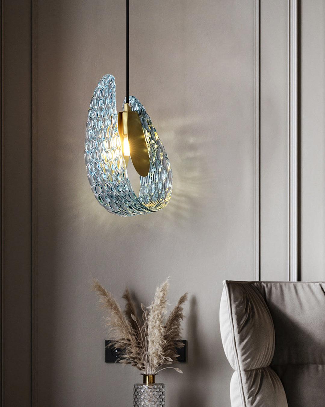WOMO Peacock Blue Artistic Glass Pendant Lamp - WM2213a