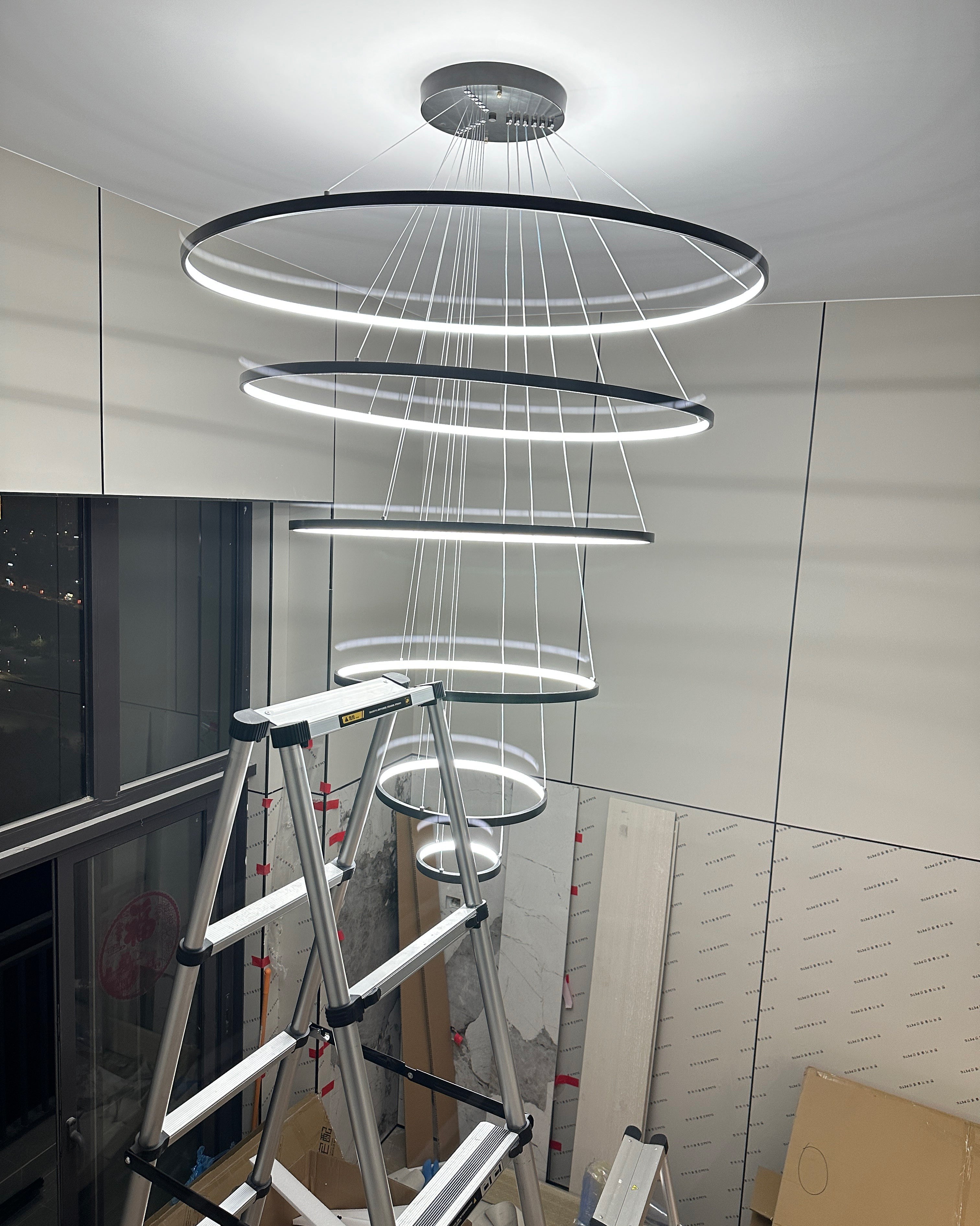 Lámpara de araña LED circular escalonada WOMO negra - WM2652