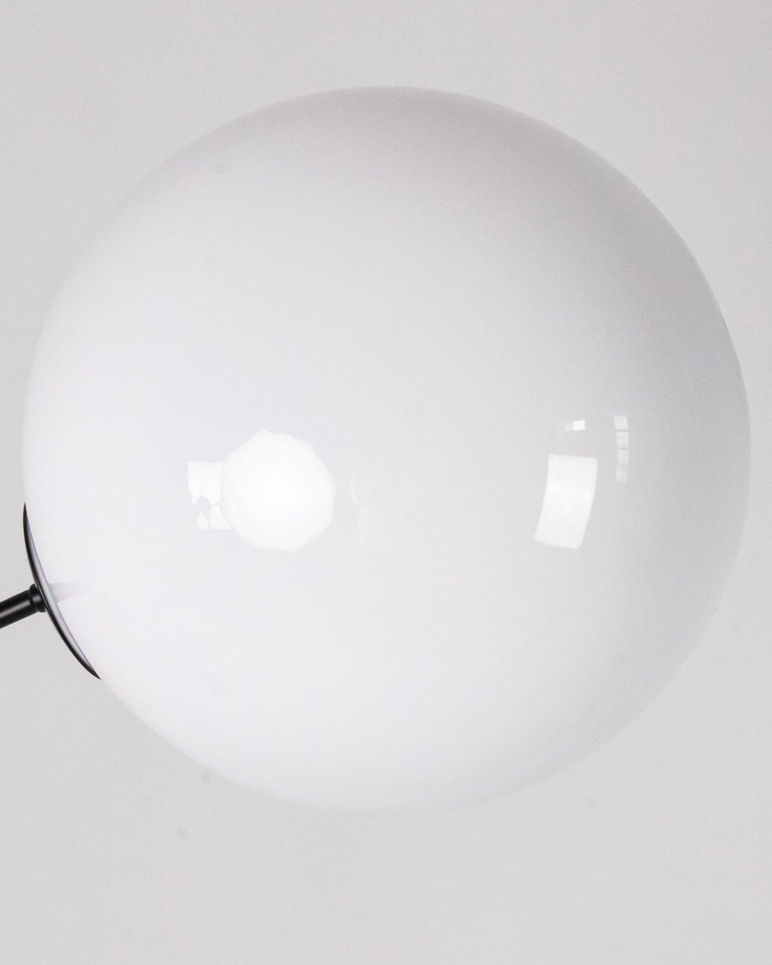 WOMO Cantilever Floor Lamp with Glass Globe - WM7129
