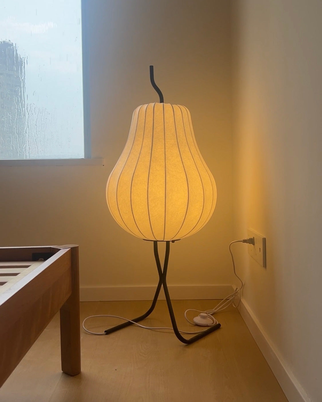 WOMO Pear Shaped Silk Floor Lamp - WM7126