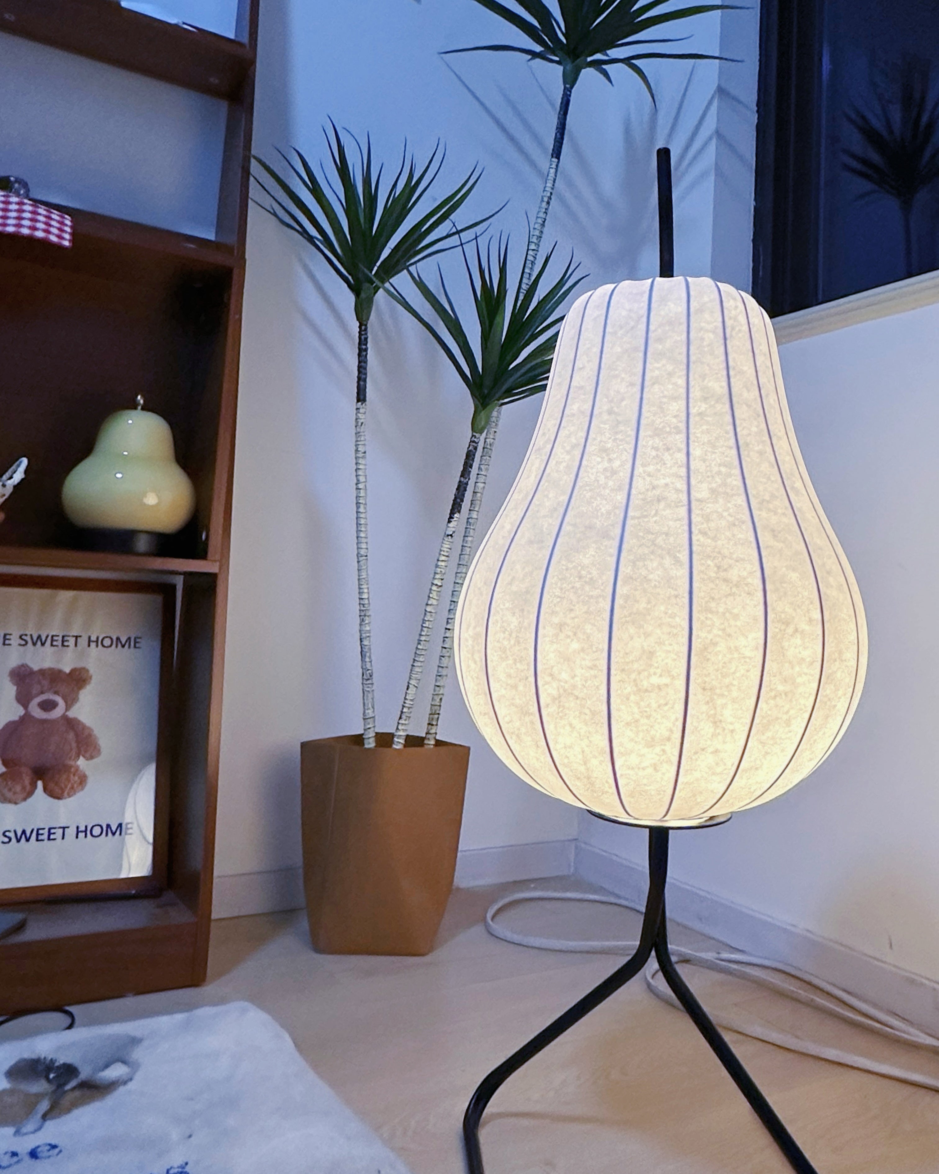 WOMO Pear Shaped Silk Floor Lamp - WM7126