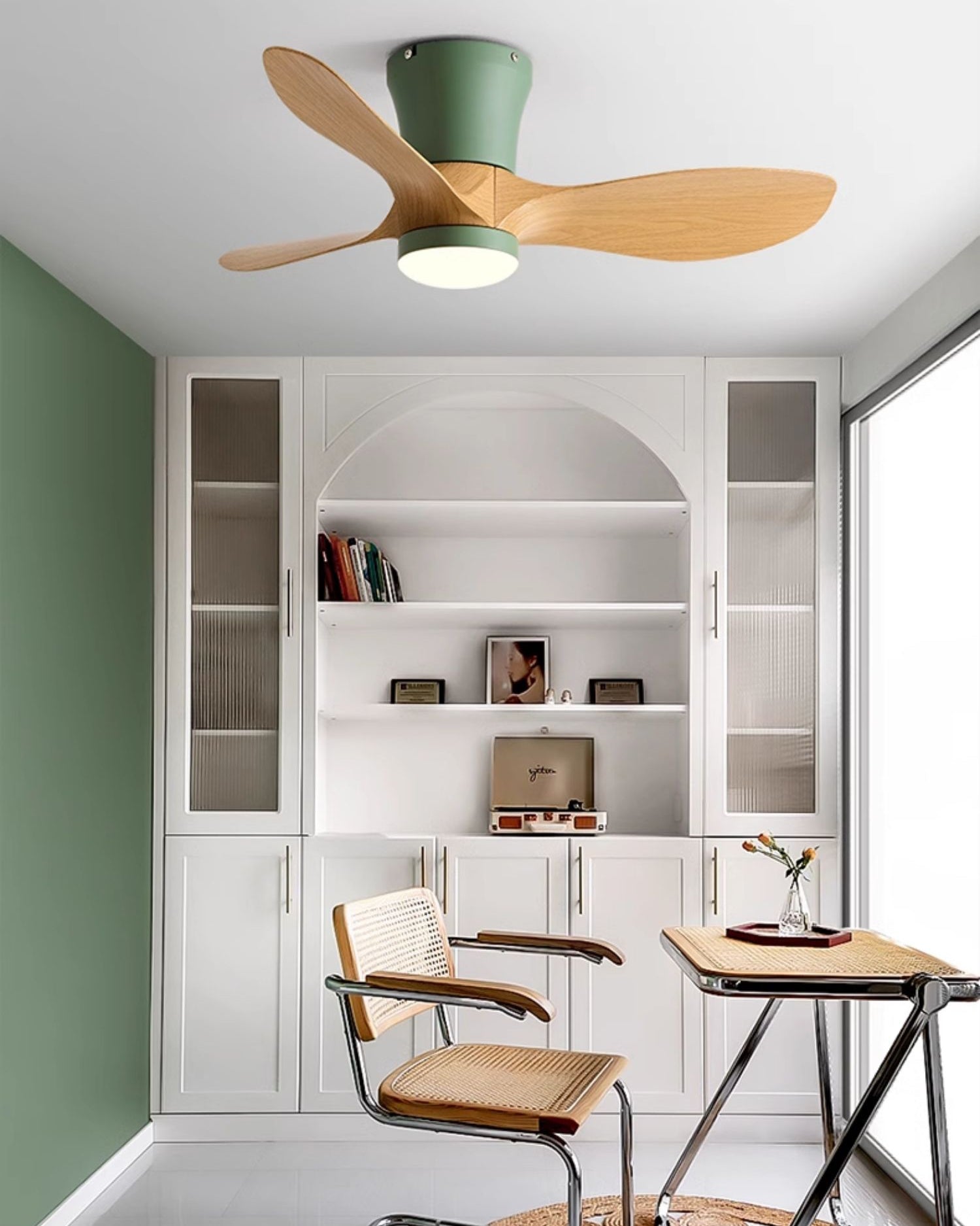 Ventilador de techo pequeño WOMO de 3 aspas con lámpara - WM5218