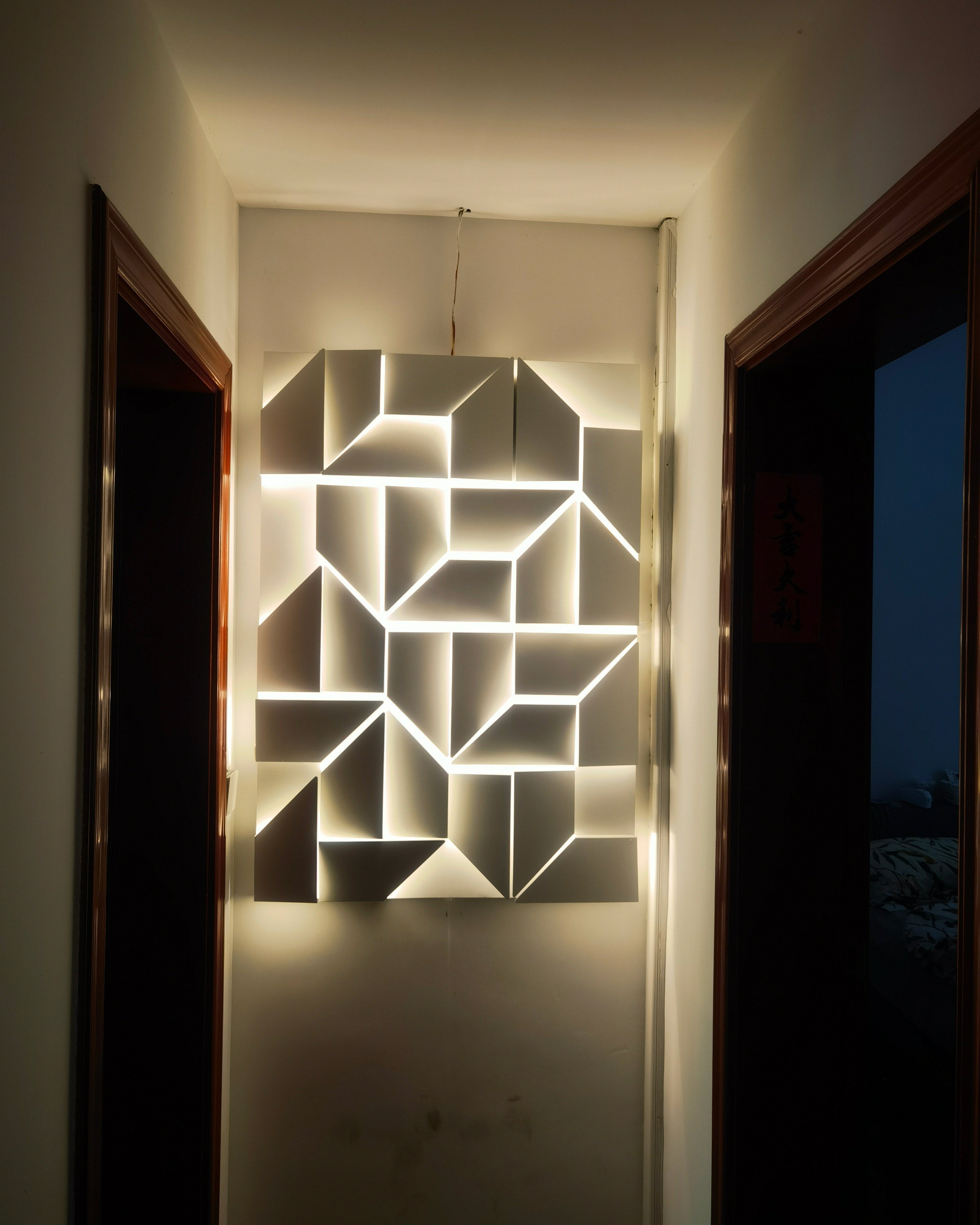 WOMO Rectangular wall light with a sculptural design - WM6020