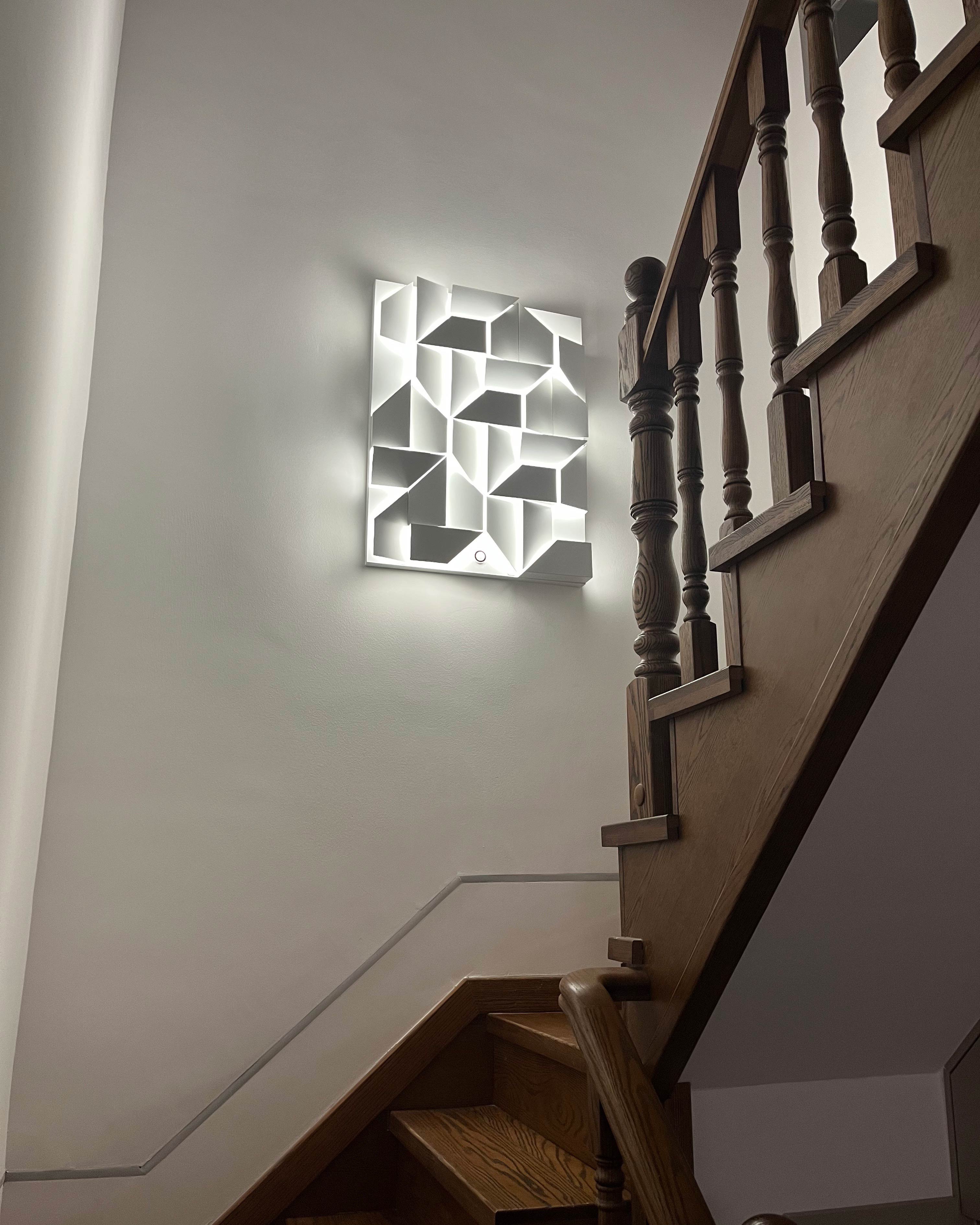 WOMO Rectangular wall light with a sculptural design - WM6020