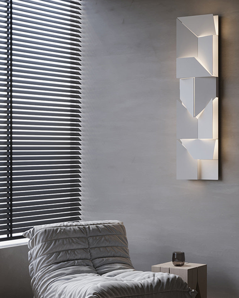 WOMO Rectangular wall light with a sculptural design - WM6020