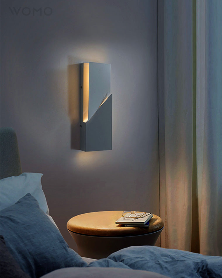 WOMO Rectangular wall light with a sculptural design - WM6020