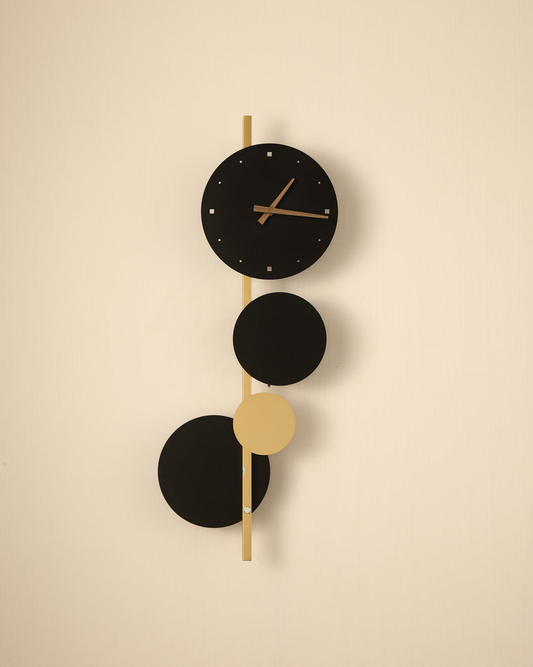 Reloj de pared escultural WOMO con luz LED-WM6087
