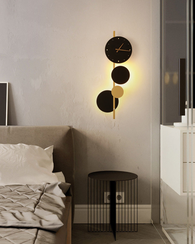 Reloj de pared escultural WOMO con luz LED-WM6087