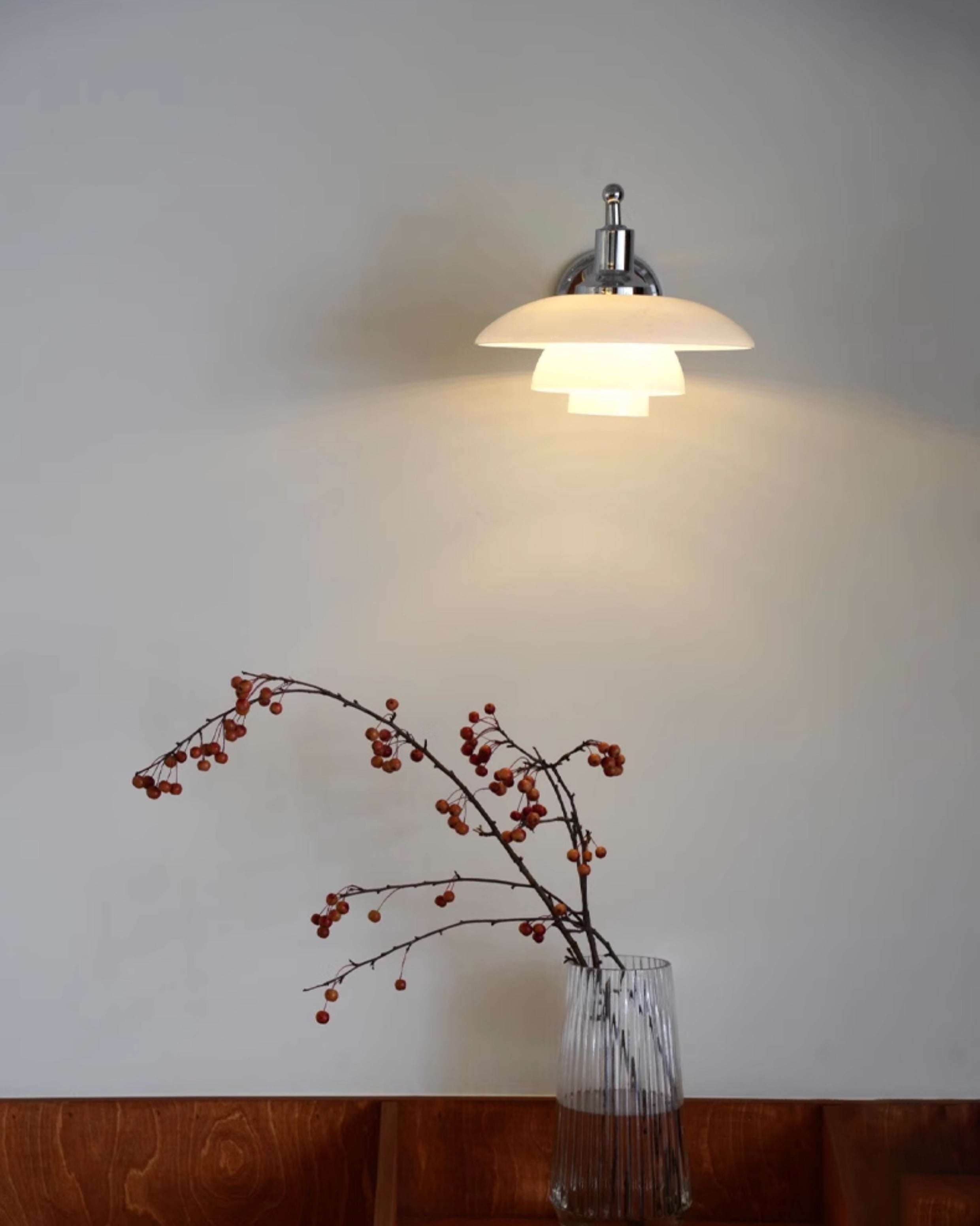 Aplique de pared WOMO de cristal blanco estilo moderno de mediados de siglo - WM6123