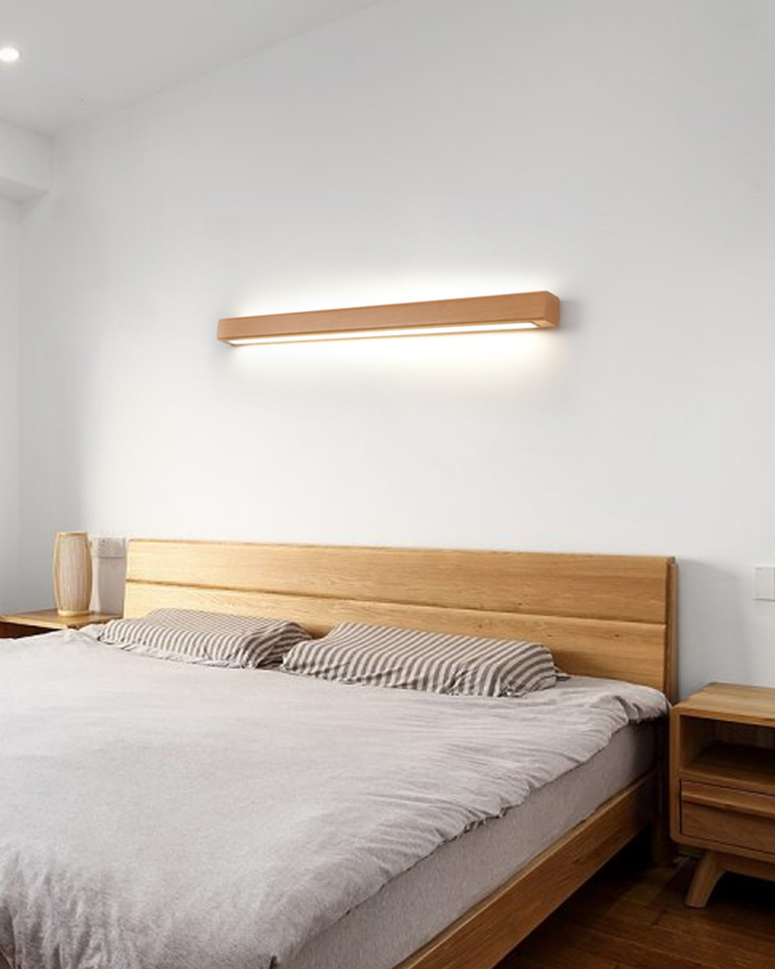 Aplique de pared lineal de madera WOMO-WM6126
