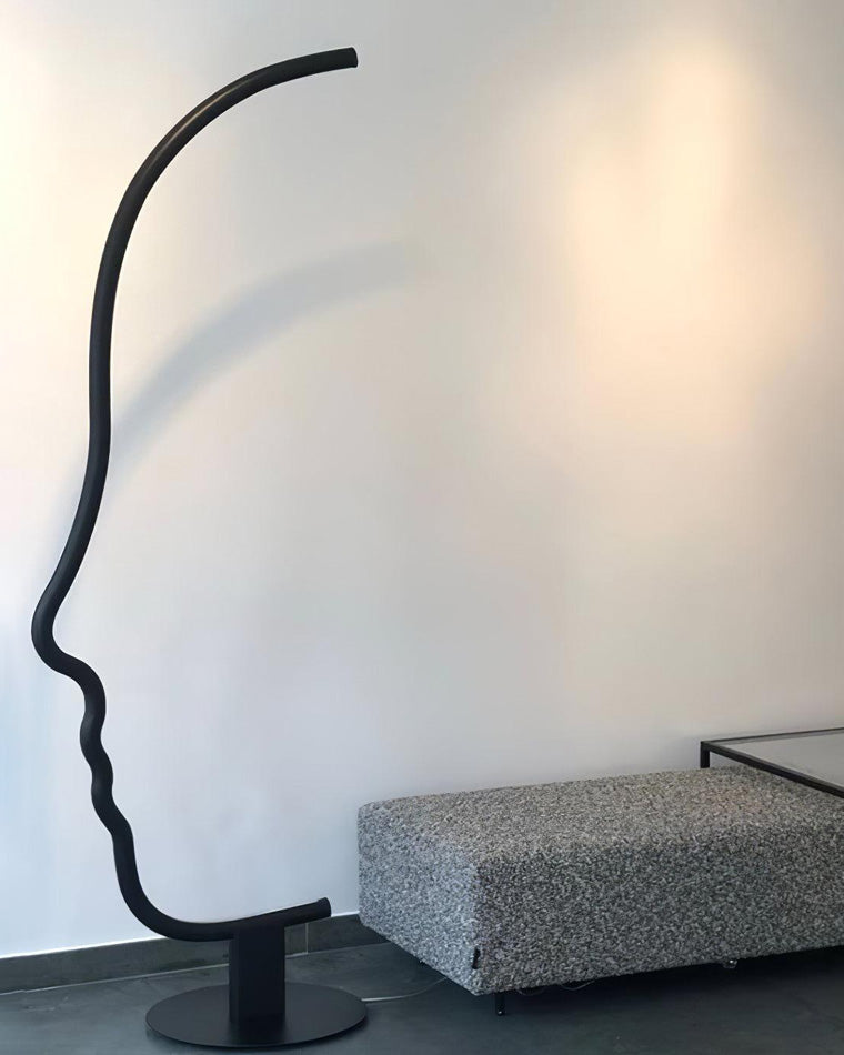 Lámpara de pie escultural con perfil facial WOMO-WM7002