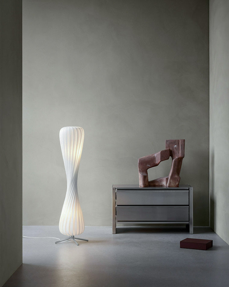 WOMO Lámpara de pie de madera Twisted Tower - WM7044