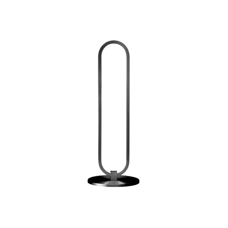 Lámpara de mesa LED ovalada larga WOMO de latón - WM8034